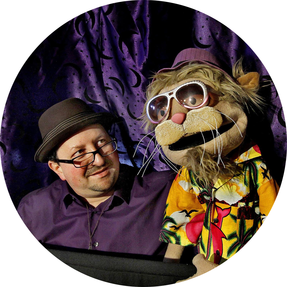 Homeslice PuppetryEasthampton, MA, USAEmail: Eric.weiss@homeslicepuppetry.comPhone: 845-499-0655Instagram: @homeslicepuppetry